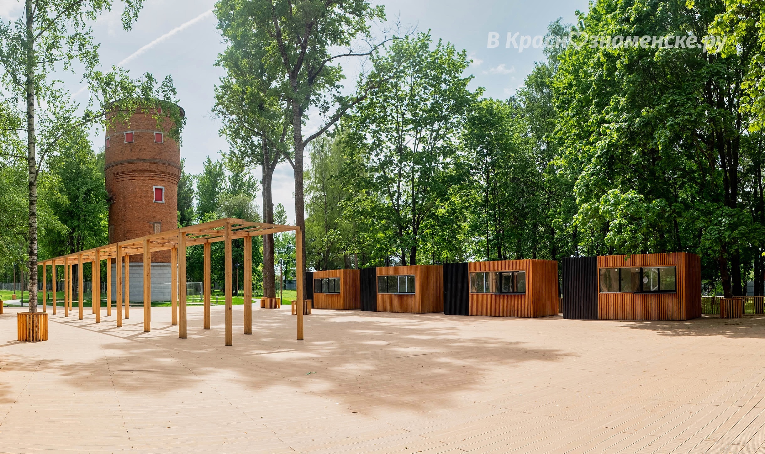 А вы тоже ждёте, когда в КГБшке заработает фудкорт?  В такую