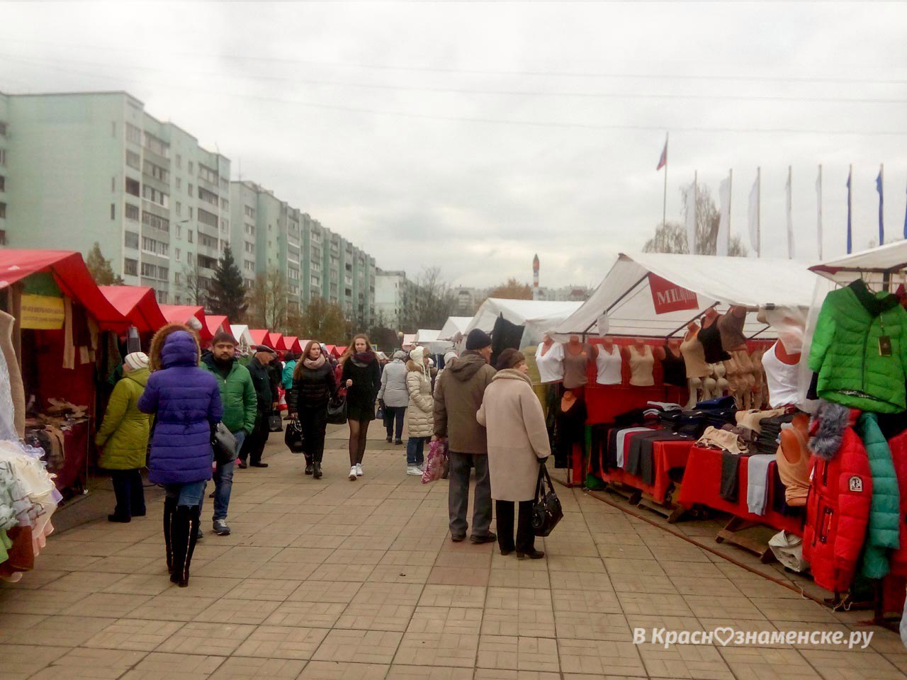 В честь радостного события (да, она снова приехала) продолжа