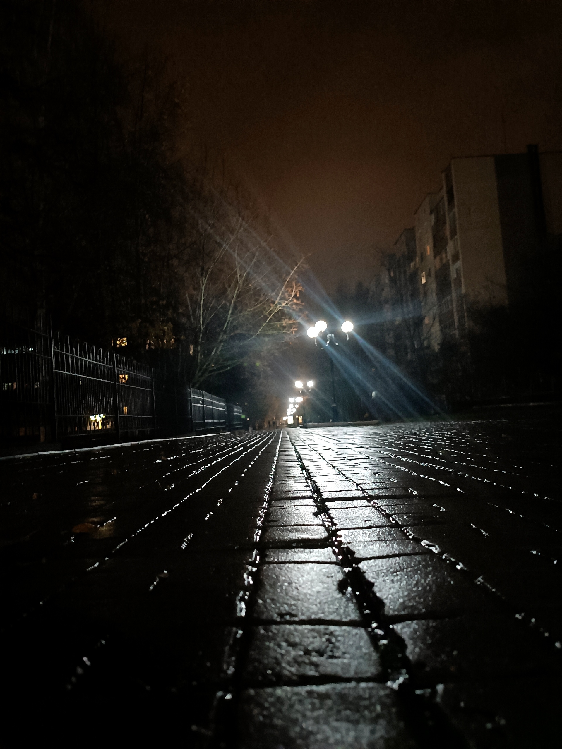 Вечереет