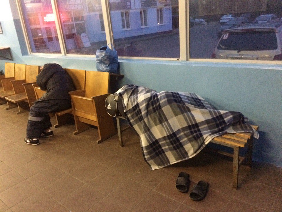 Вот такую картину наблюдал сегодня в 6.00 на КПП1!!! Наверно