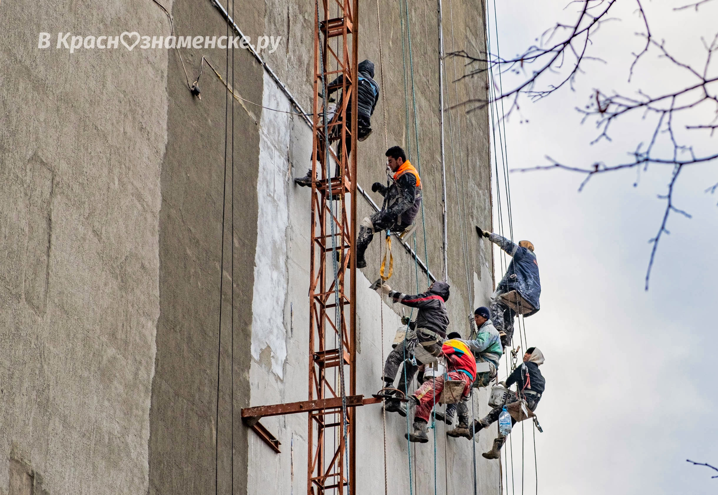 Пока ты на работе