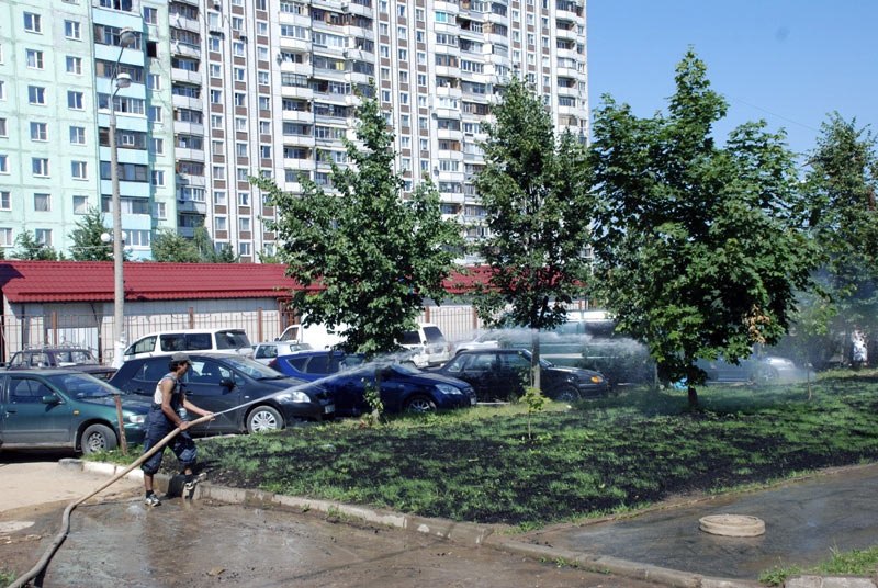 В настоящее время МУП ВКХ «Водоканал» - это одно из крупнейших предприятий жизнеобеспечения Краснознаменска, на которое возложены задачи по управлению водными ресурсами города, а также эксплуатация водопроводно-канализационного хозяйства.