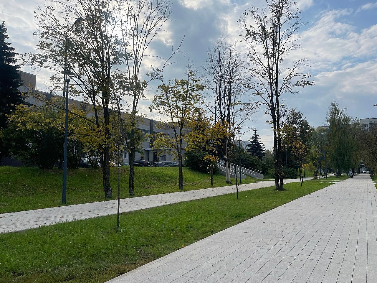 Наступает осень золотая в Краснознаменске.