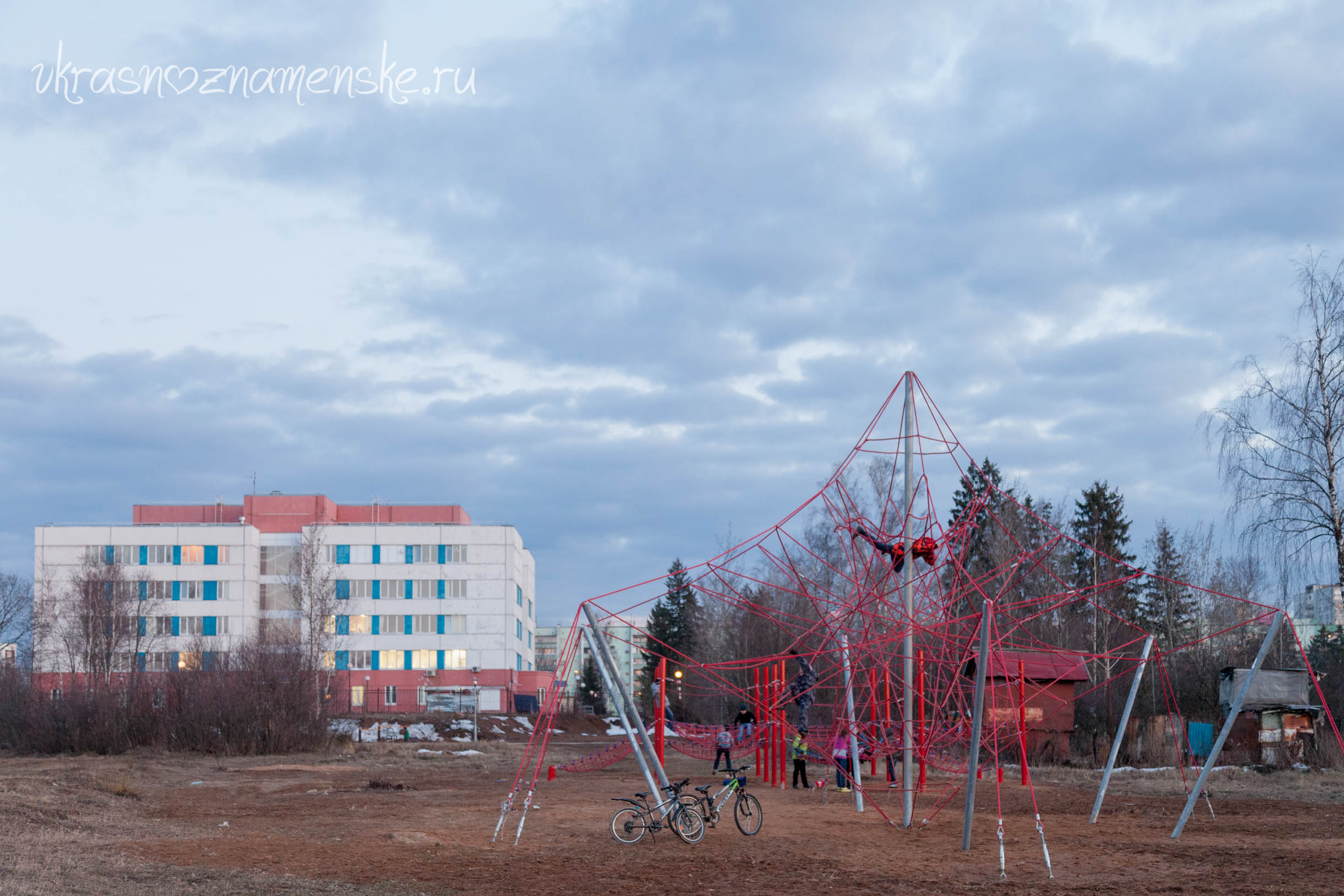 VK -27992616_80047
