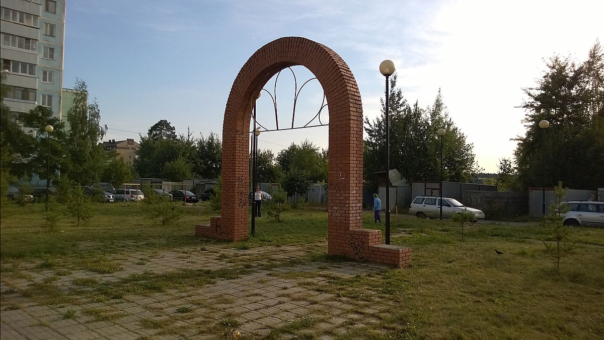 Немного о том, какими были краснознаменские улицы 12 лет наз