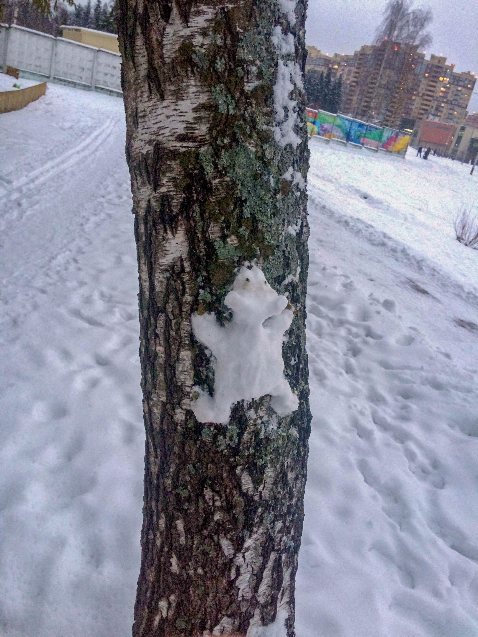 Вчера был отличный снег для ваяния! Присылайте в комментария