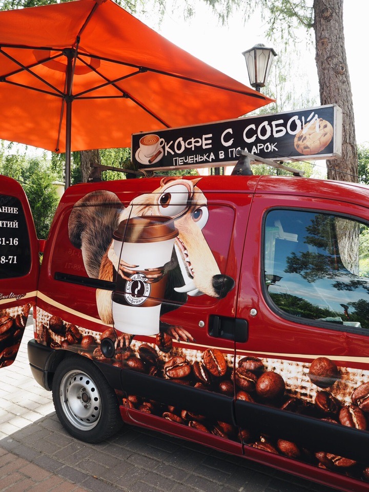 Сеть кофеен «CoffeeBrothers» запускает сервис «Кофейня у дом