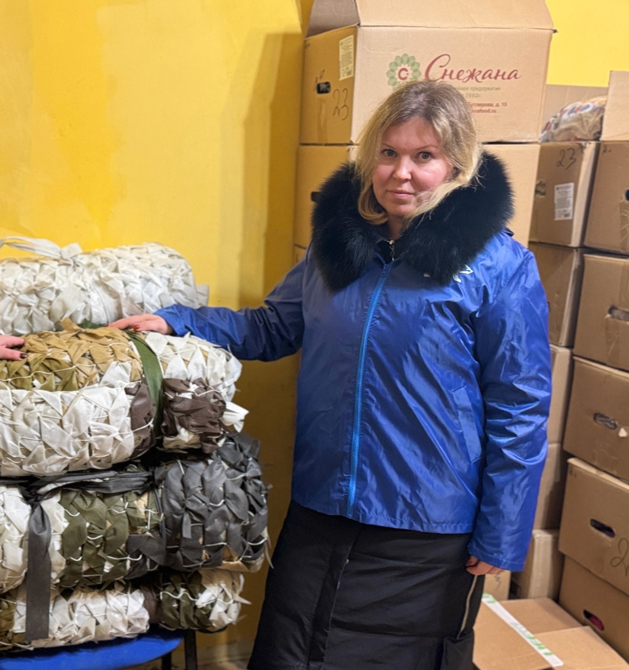Руководитель местного отделения МГЕР Нина Мажаева передала м