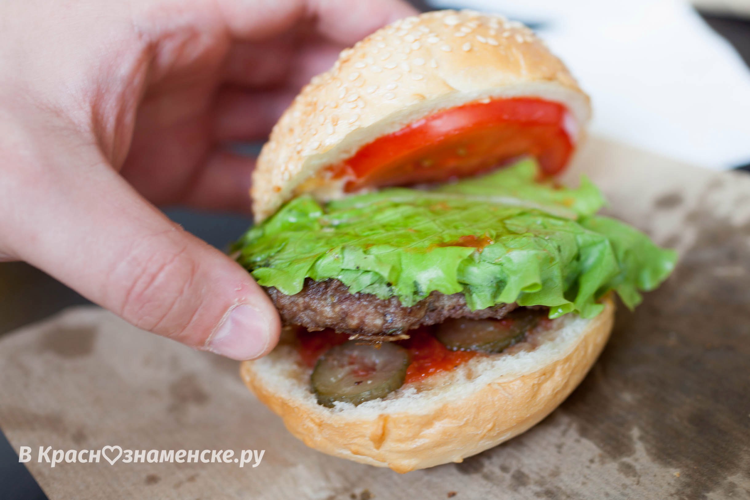 Кубано СэндвичGRILL − 230 руб. 
Вкусная начинка, но хотелось бы больше соуса или в целом начинки - суховат (на любителя).