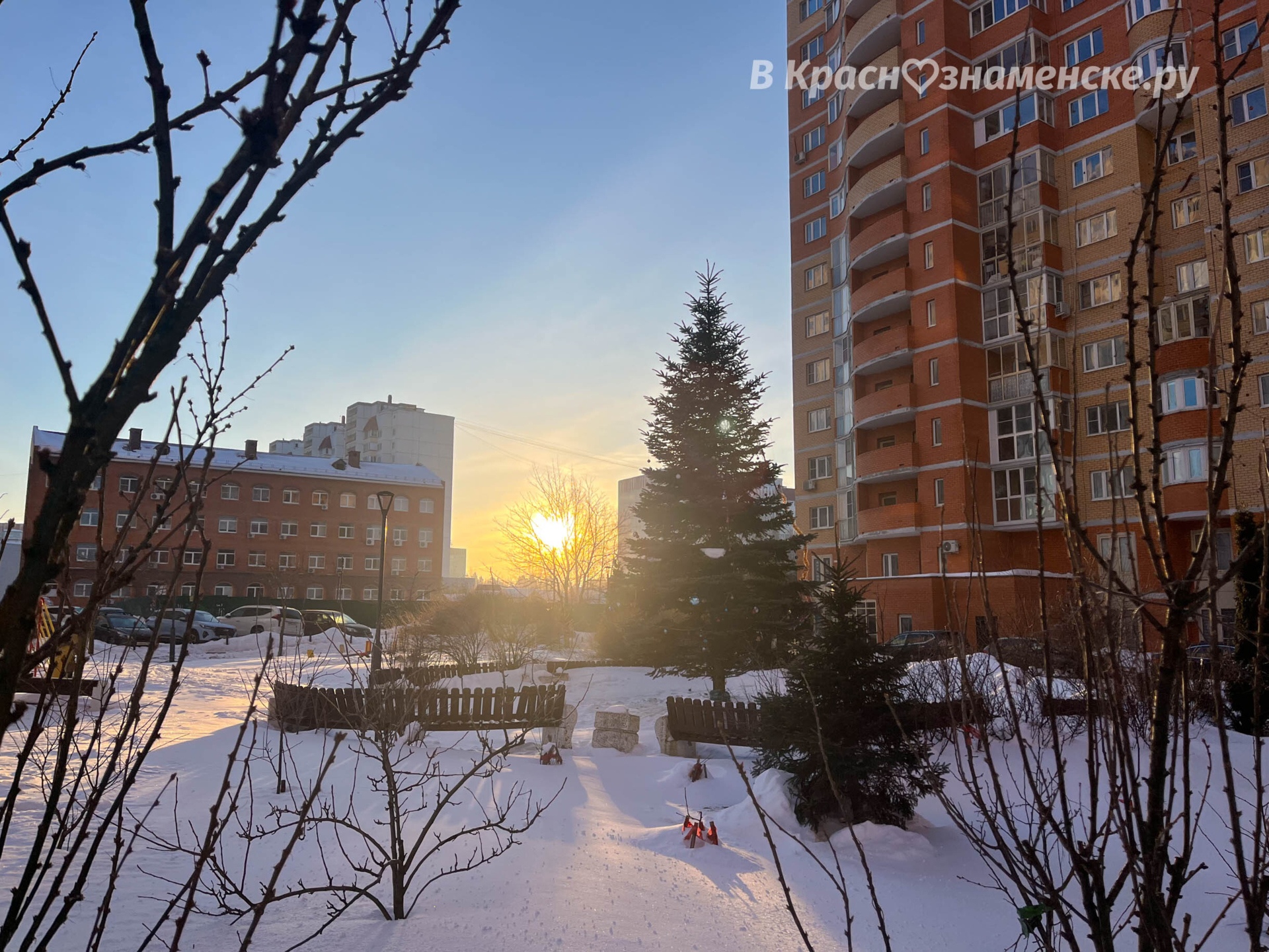 Морозное солнечное утро ☀️  © в Краснознаменске.ру Мы в tele