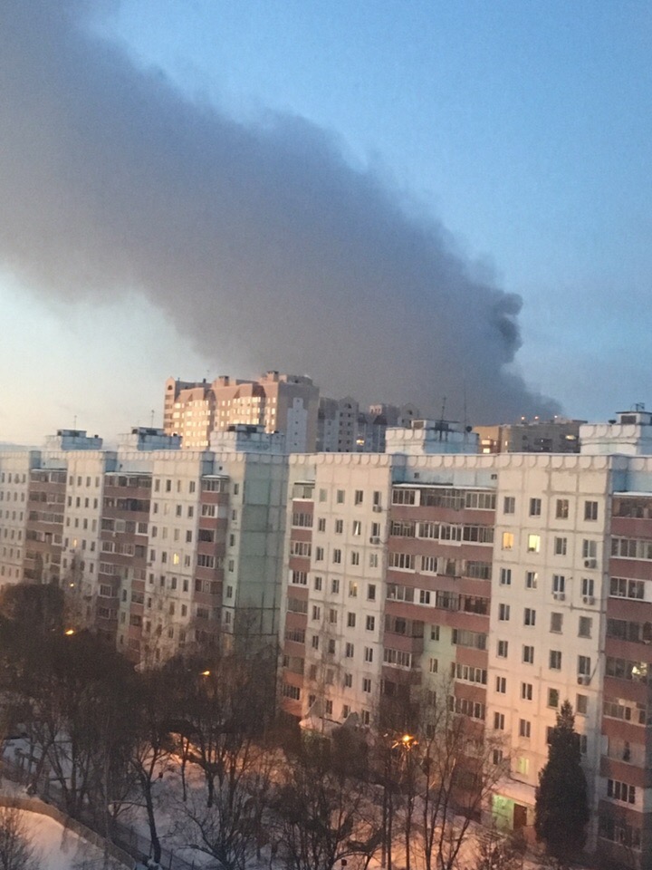 Сгорело здание в пос. НИИ Радио: https://youtu.be/Q9htPYz9X3