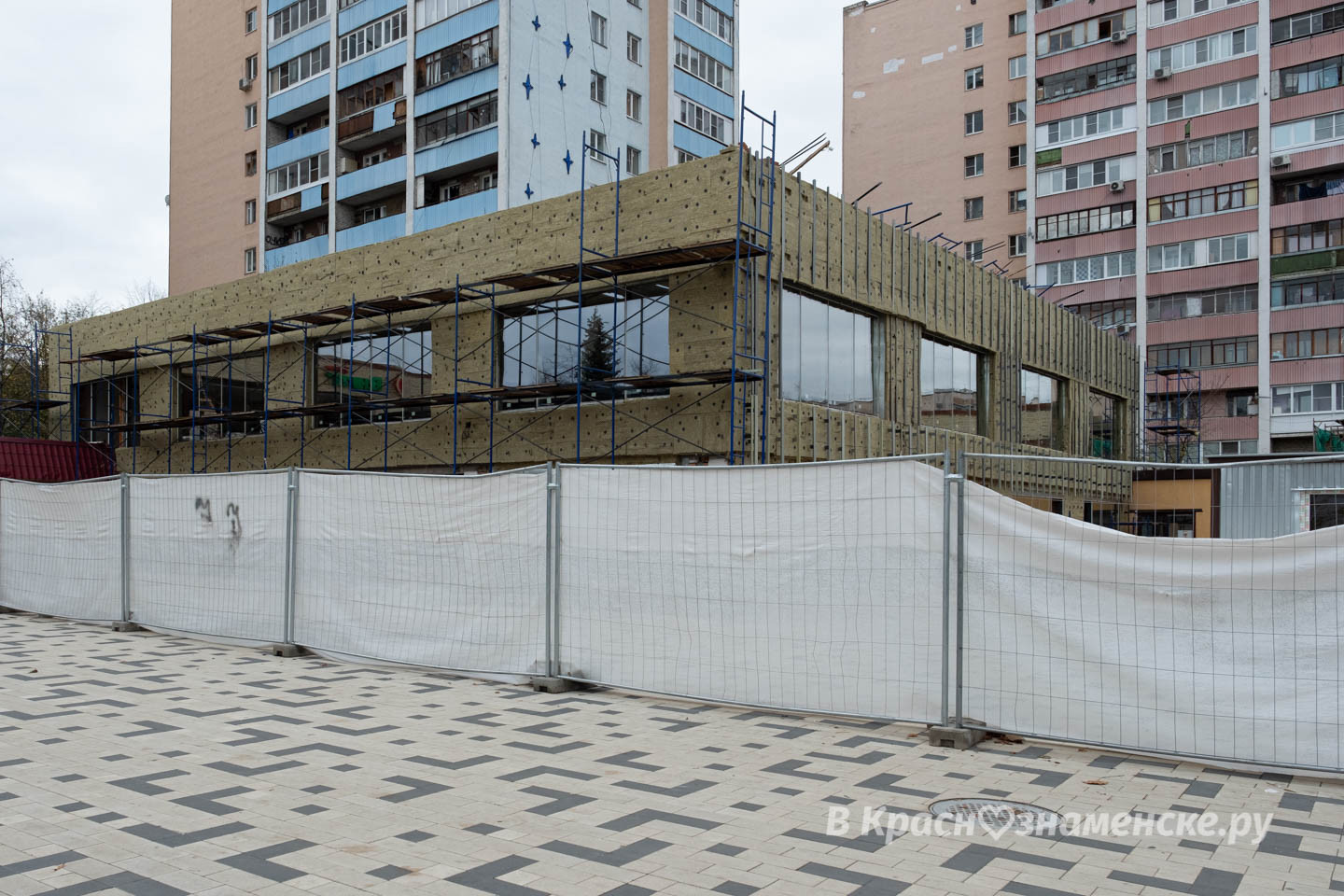 Реконструкция голубиной площади  На голубиной площади продол
