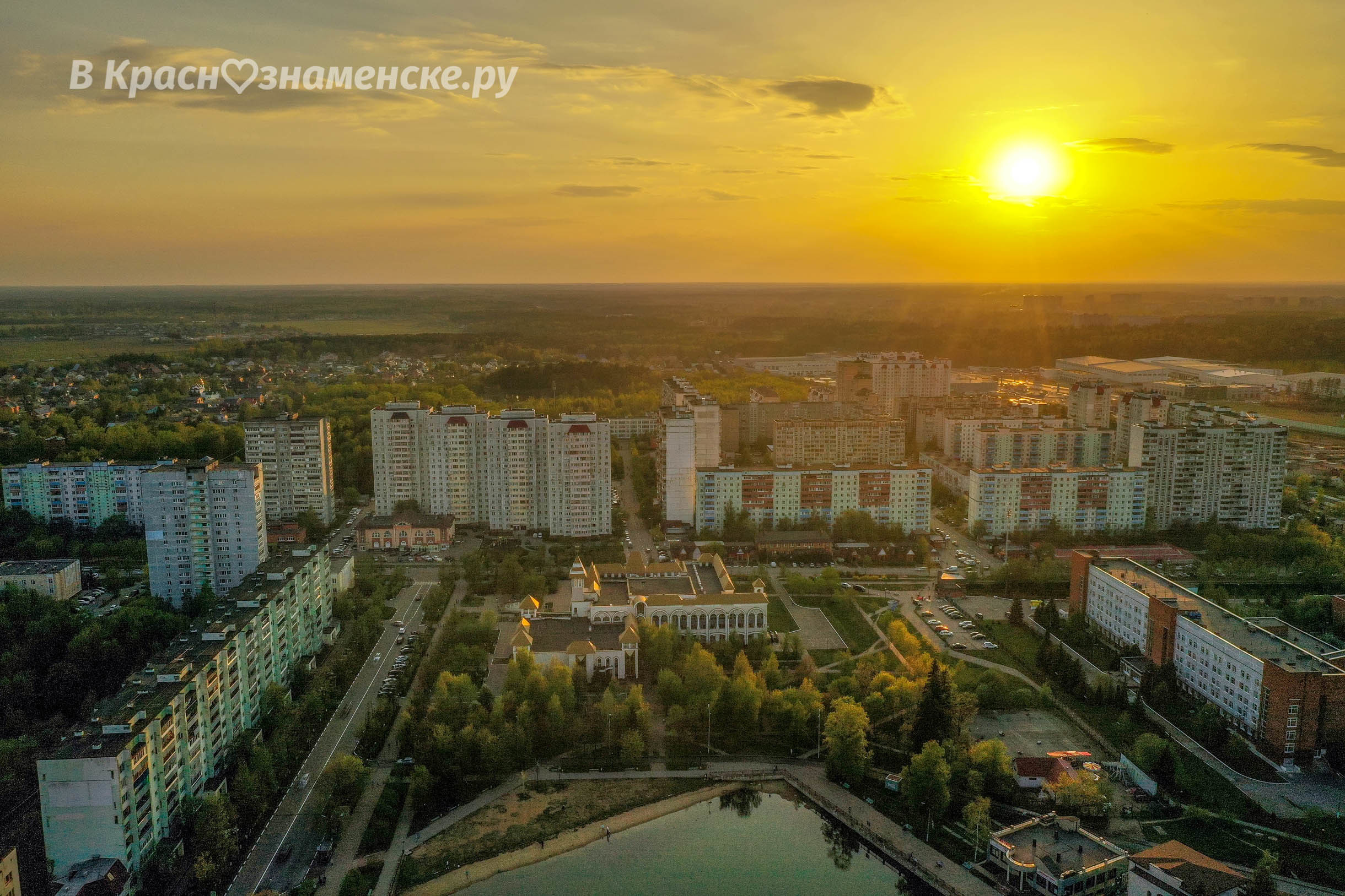 Пятница подходит к концу, а завтра уже выходные ????