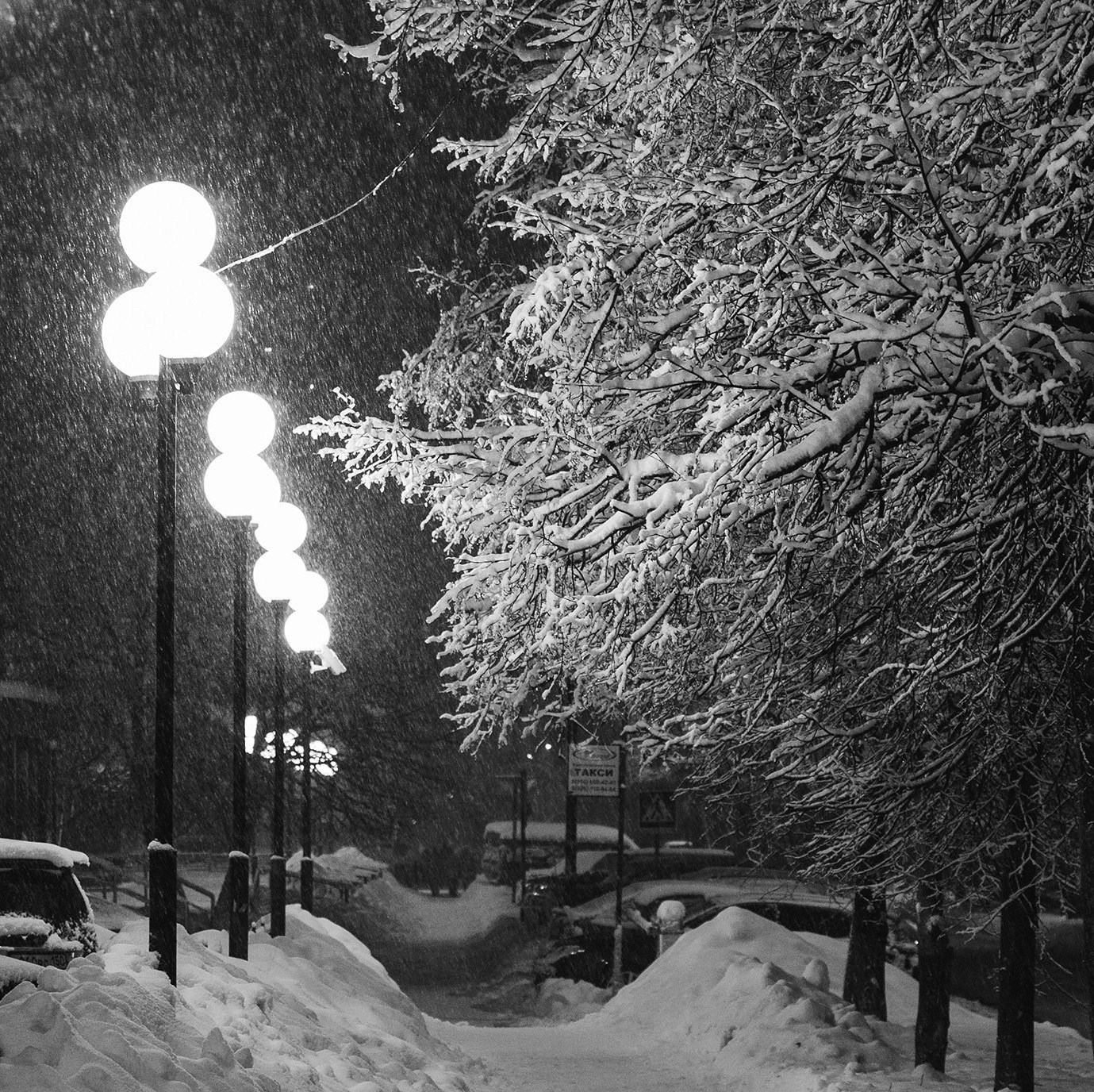 Зимний город. Больше фото тут - https://apraide.myportfolio.
