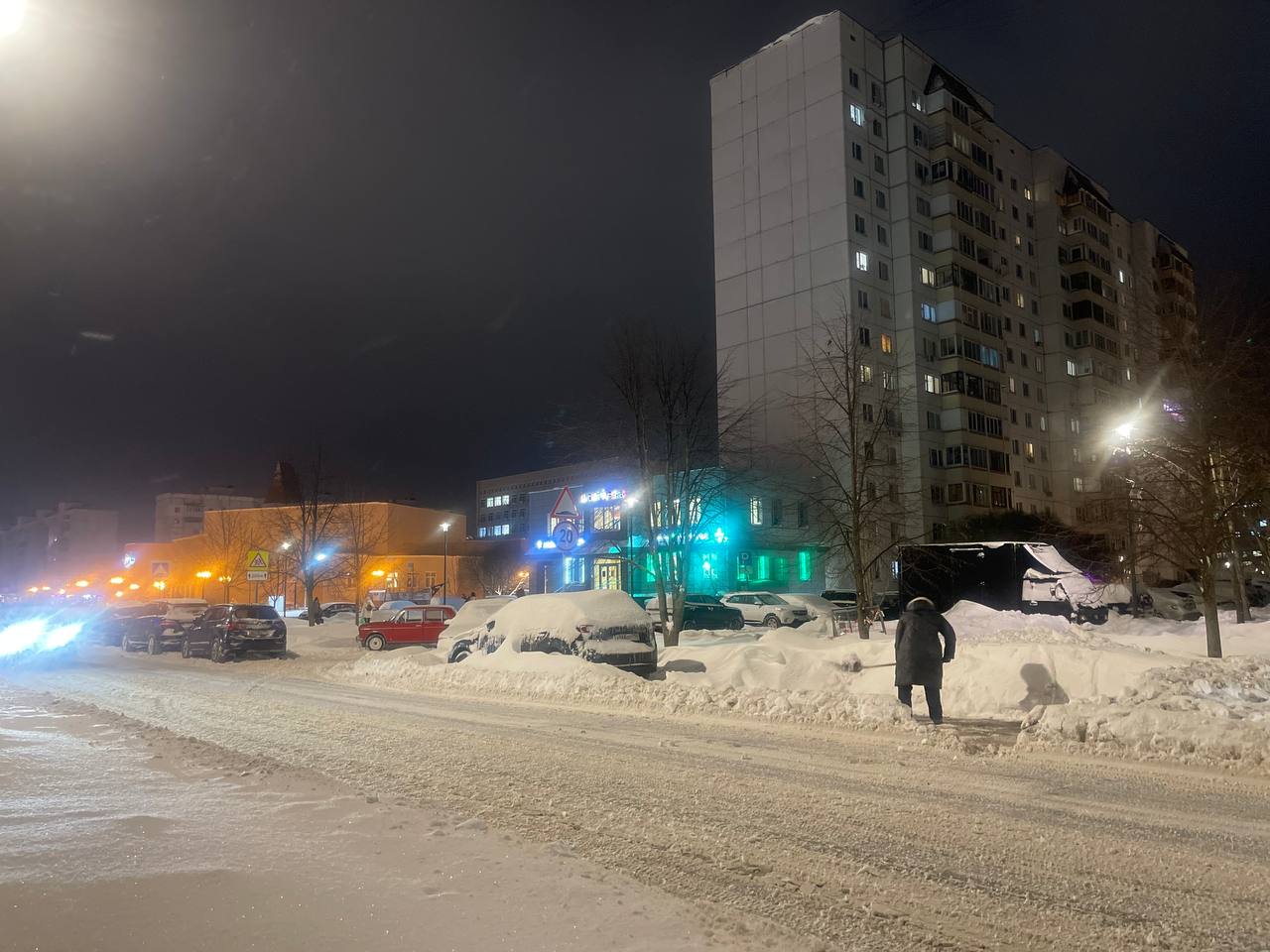 Вечер пятницы)))