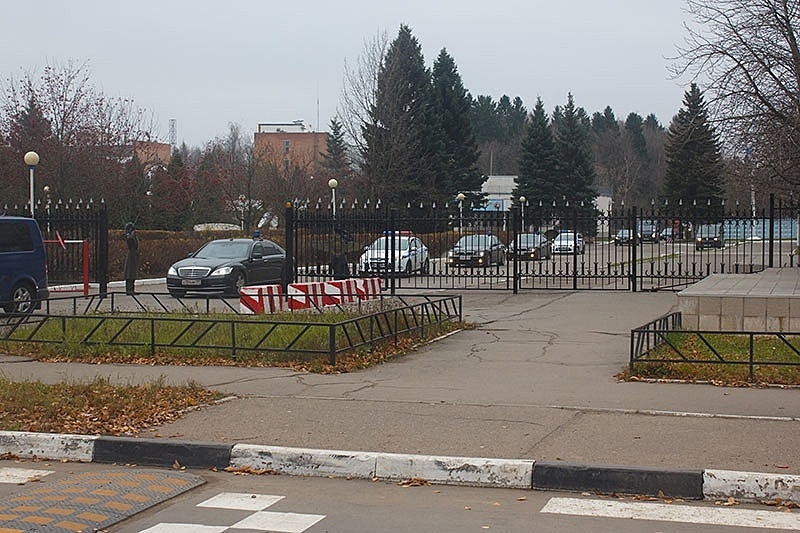 Давайте вспомним, кто из высокопоставленных лиц посещал наш — Краснознаменск