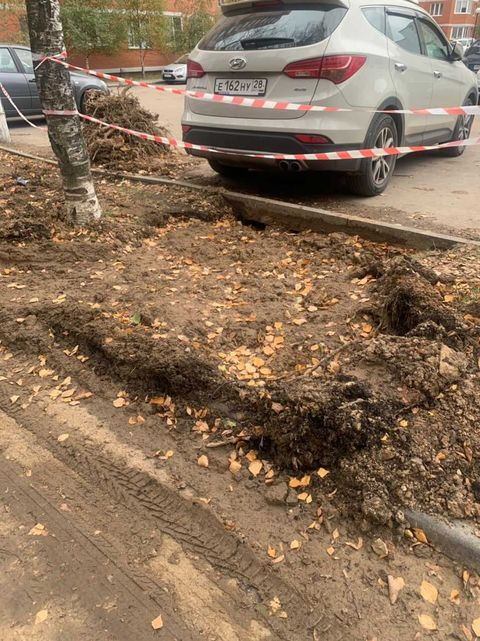 На улице Парковой 6 раскопали дорогу. — Краснознаменск