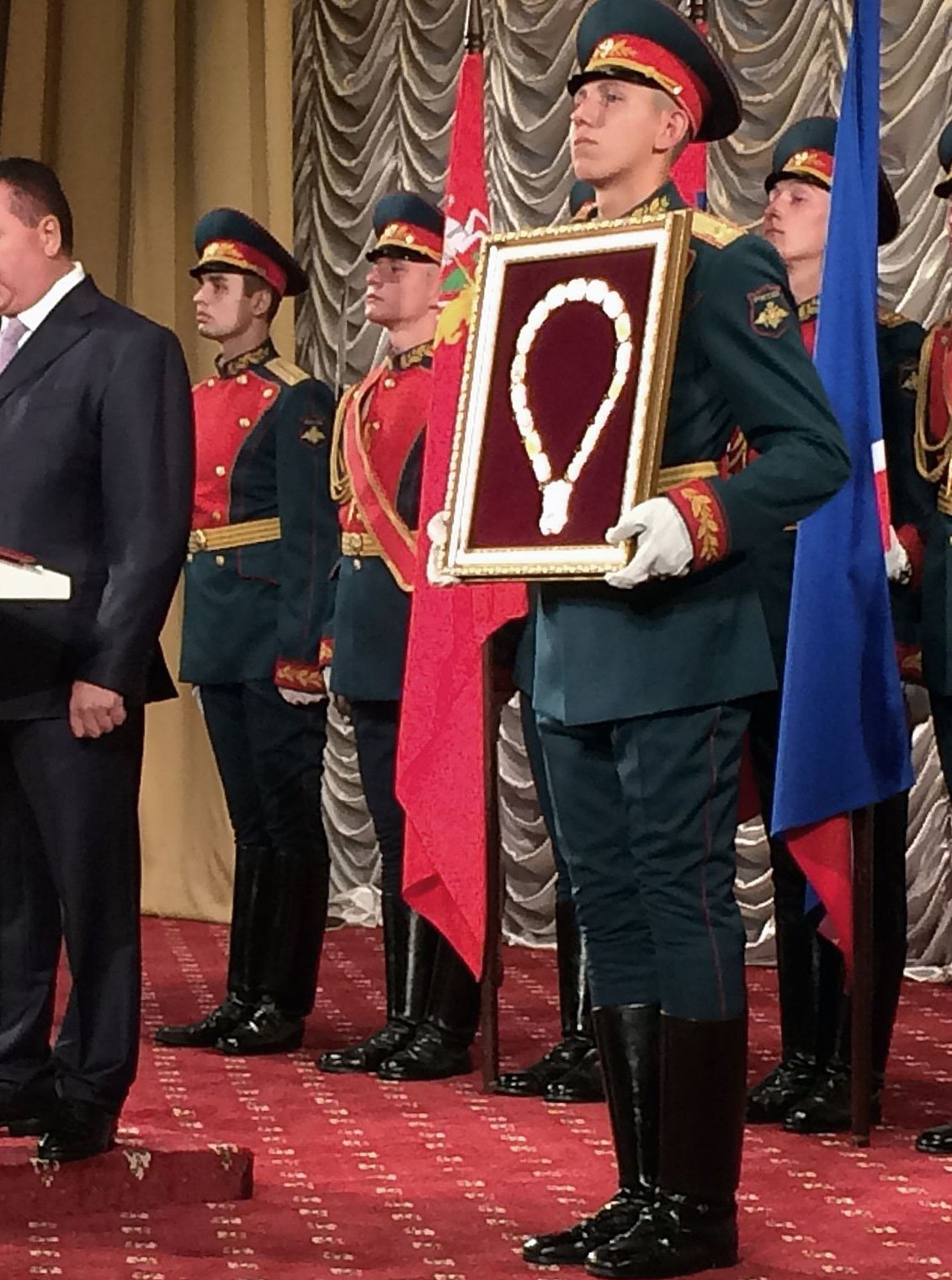 Проводить ли церемонию инаугурации Главы  в условиях кризиса