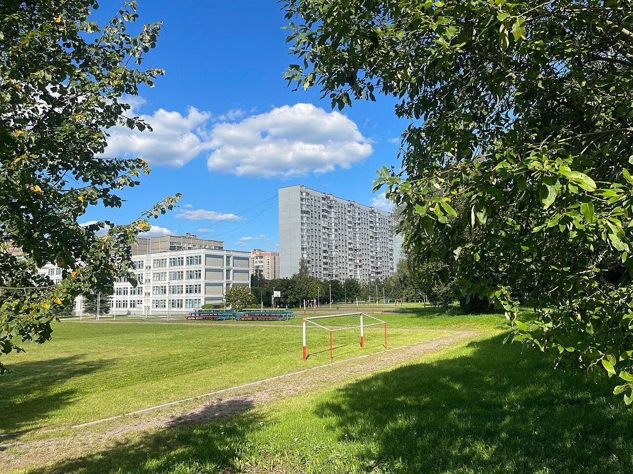 Прогулка по городу — Краснознаменск