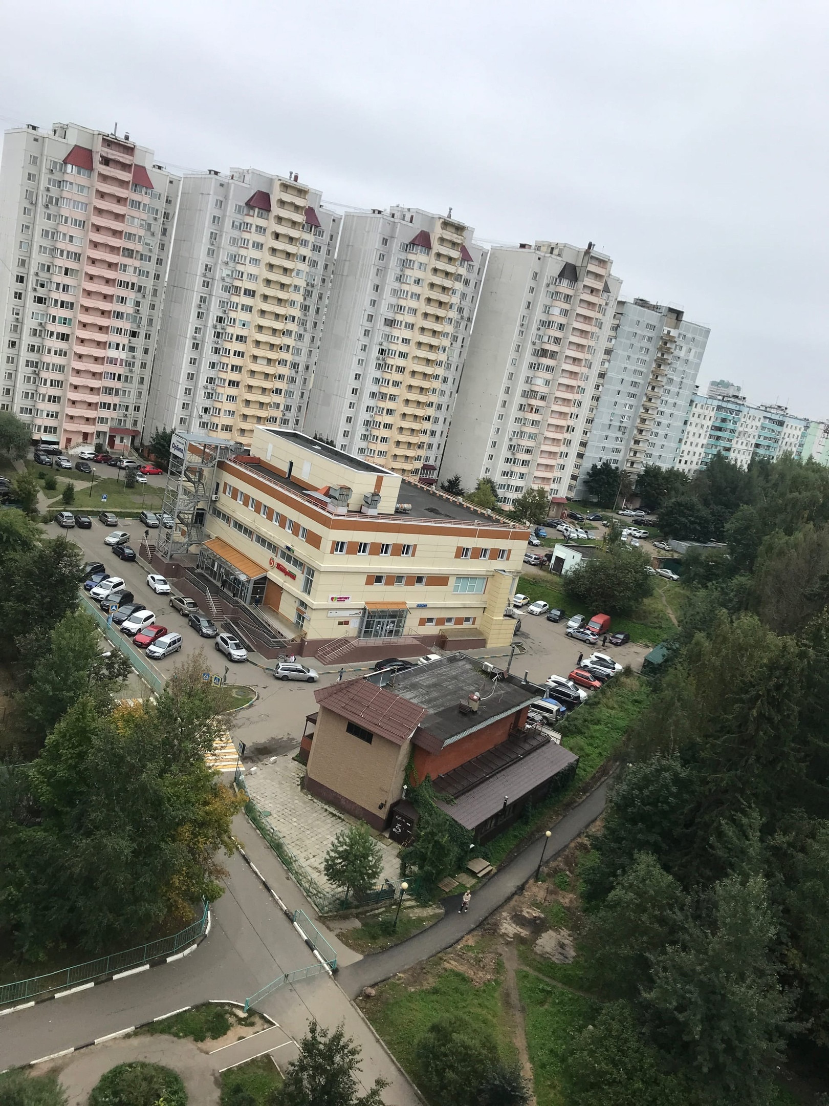 Осторожнее! Ждут нарушителей которые поворачивают на лево пе