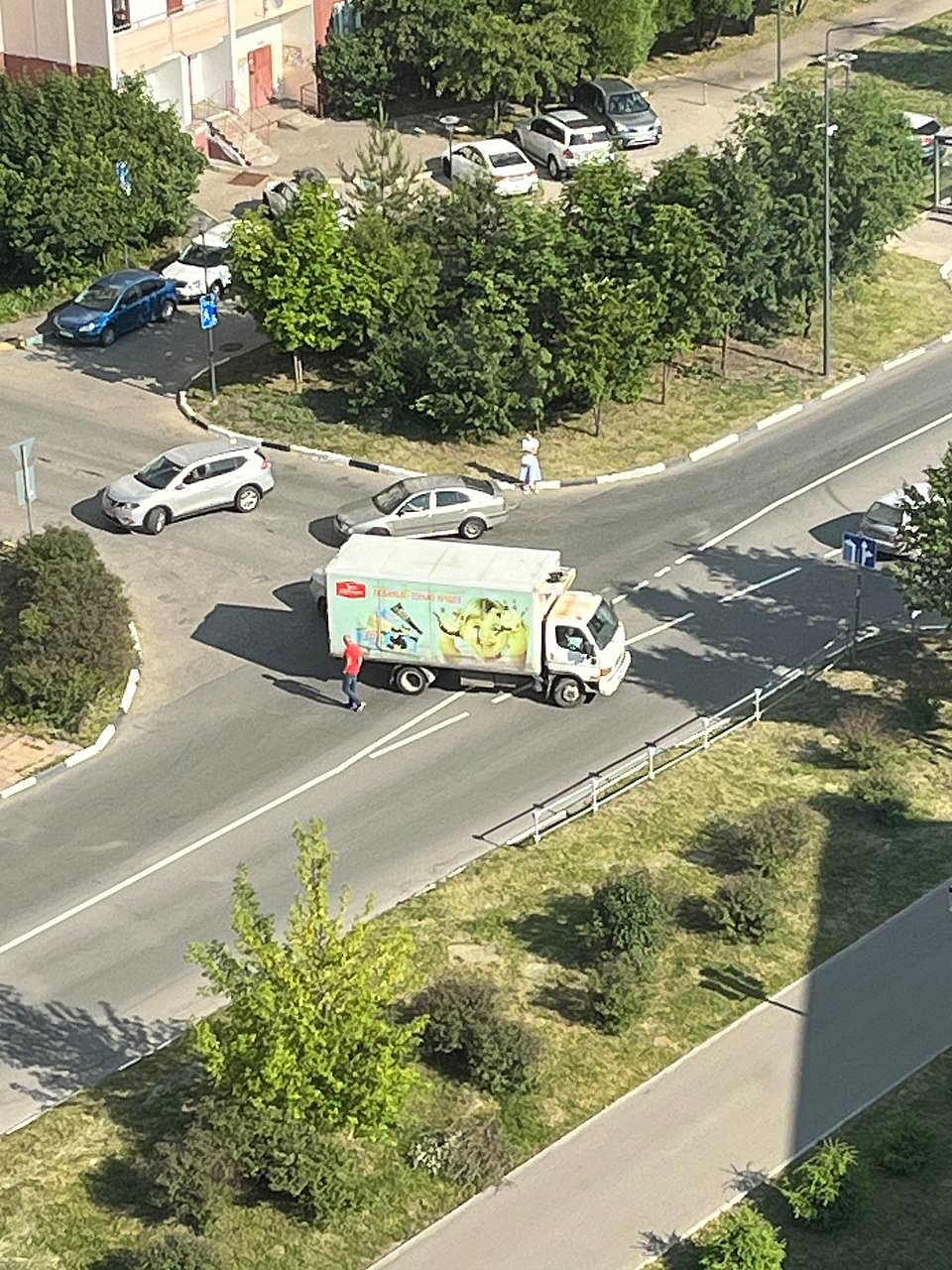 Утро начинается не с кофе  Из авточата: t.me/autokrasnozname