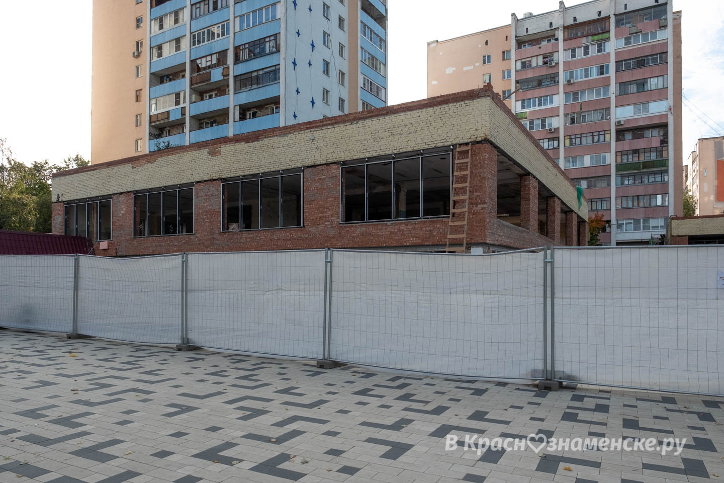 Реконструкция голубиной площади  На голубиной площади продол