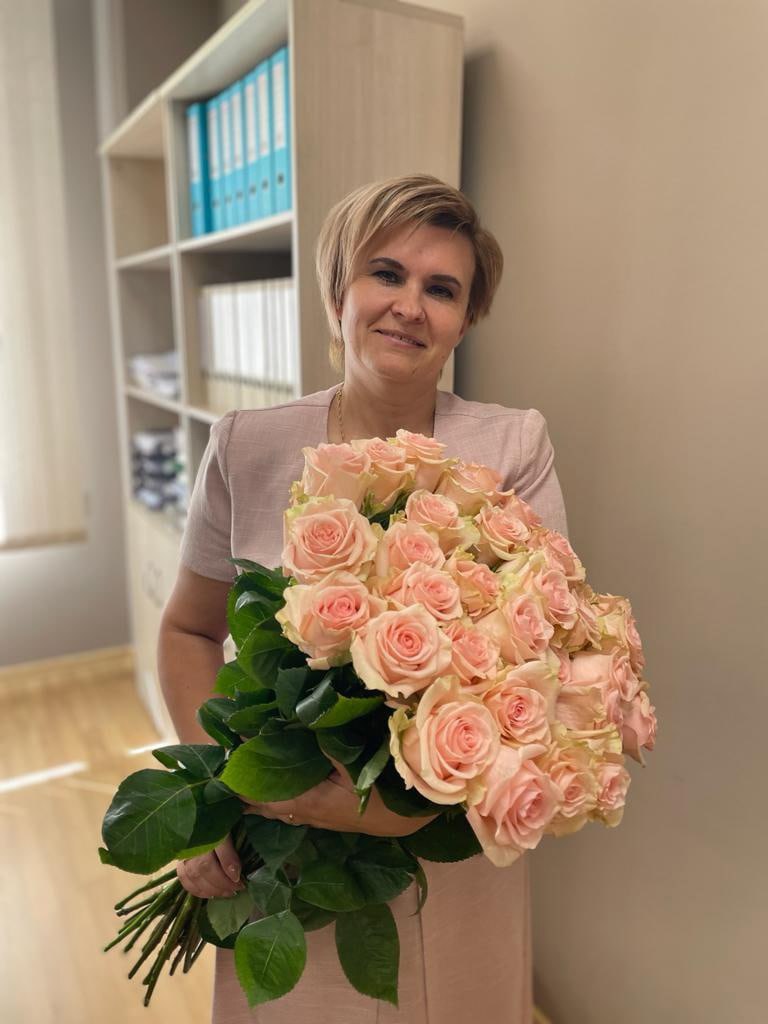 Сегодня свой день рождения отмечает Начальник управление обр
