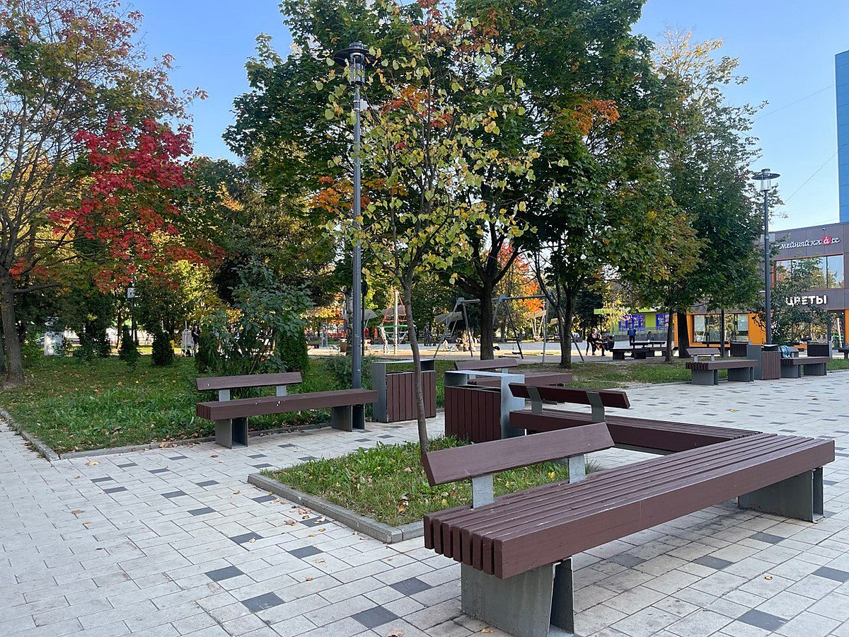 Осенняя прогулка по городу — Краснознаменск