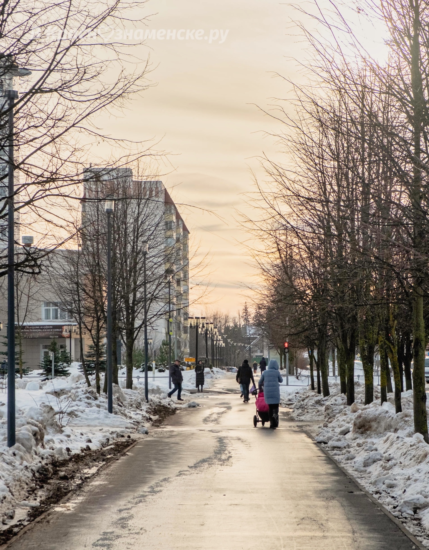 Прогулка по улицам города — Краснознаменск
