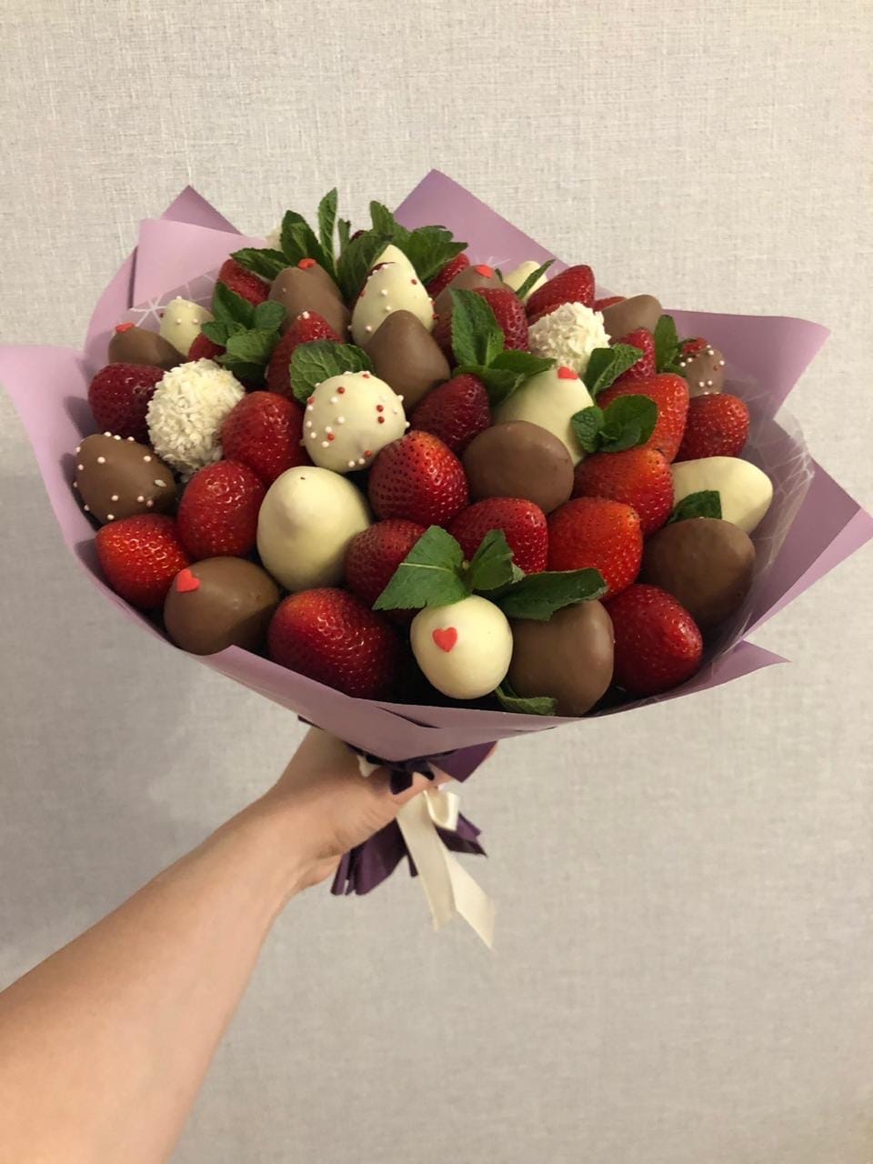 @strawberry_berry_shop  Букеты из фруктов и клубники в шокол