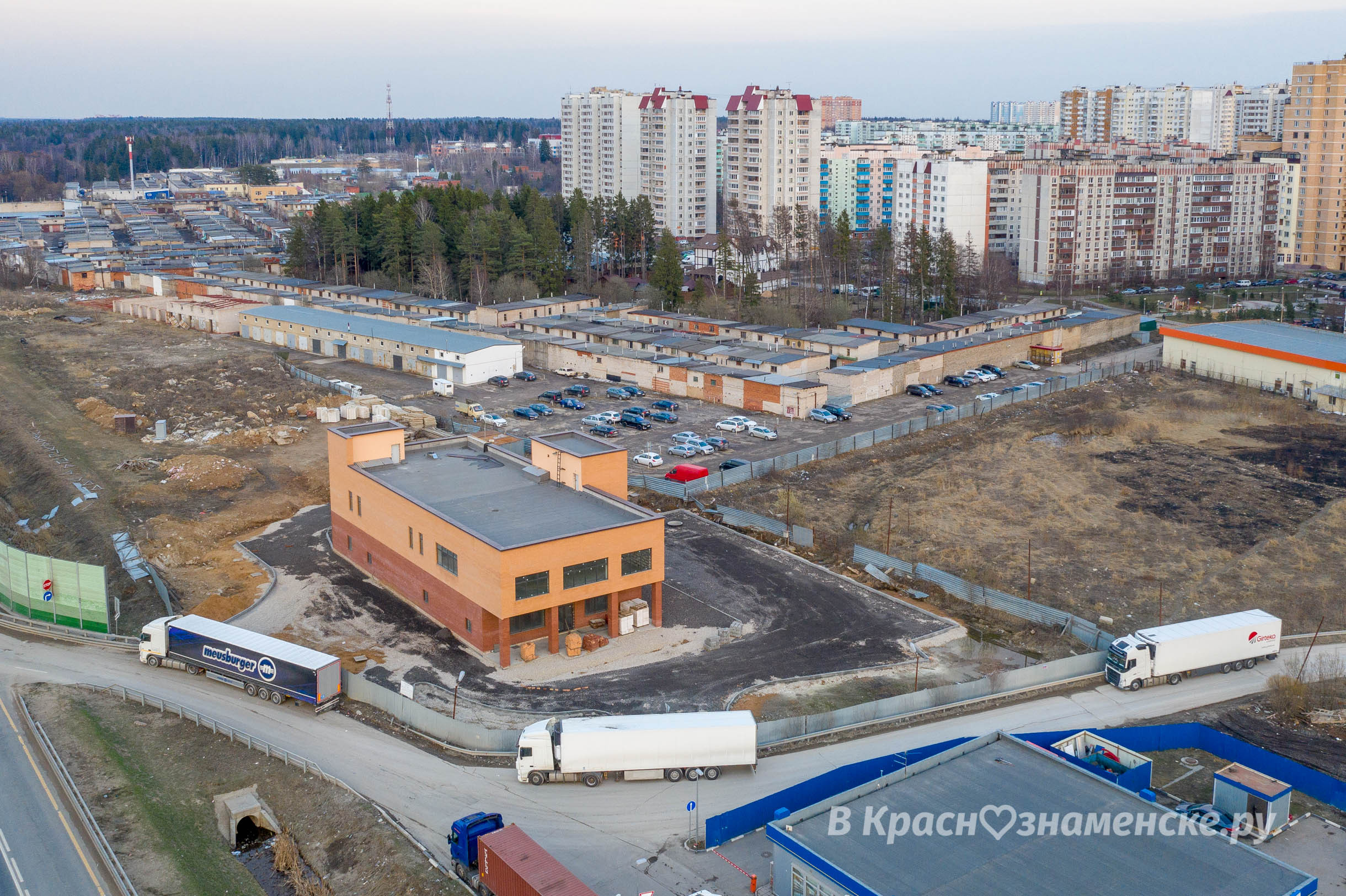 Доброе весеннее утро, Краснознаменск 
Утром -2°…+6°, Малооблачно, давление: 746
Днём +7°…+8°, Облачно с прояснениями, давление: 745
Вечером +3°…+7°, Пасмурно, давление: 745
Ночью +2°+3°, Пасмурно, давление: 744

авто фото: Виталий Корниенко