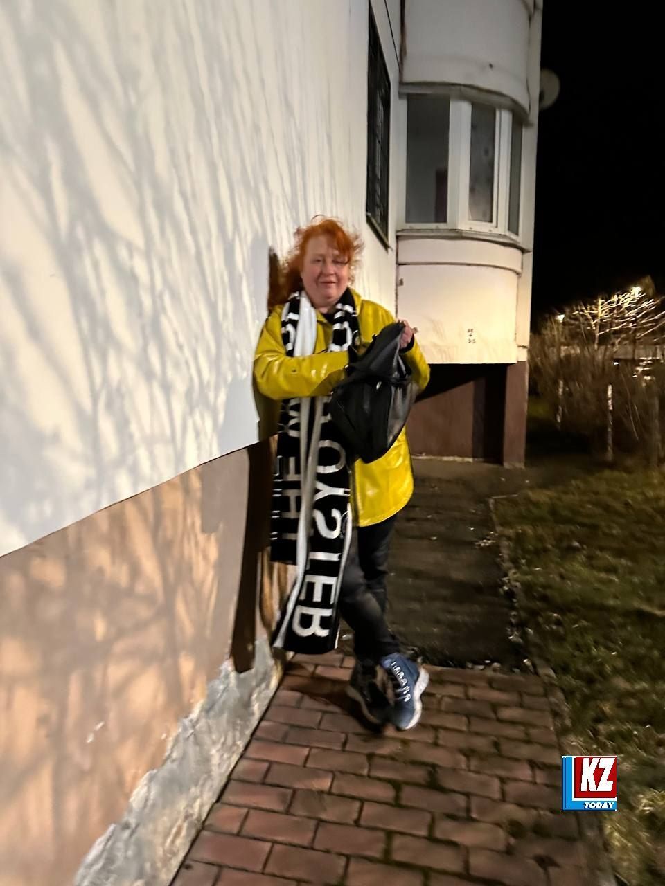 Жители Гагарина 17 / 19 осмотрите Ваши авто на предмет повре