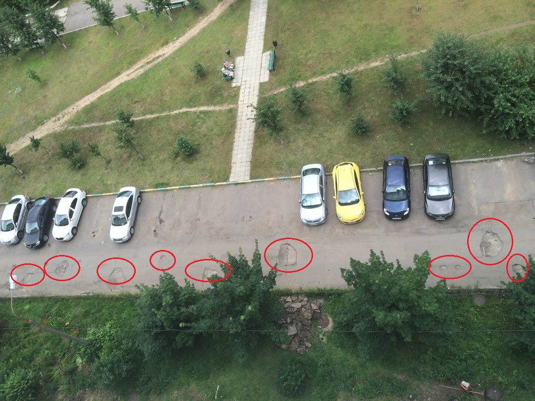 Кто-нибудь знает, почему по адресу Шлыкова 5А рабочие кладут