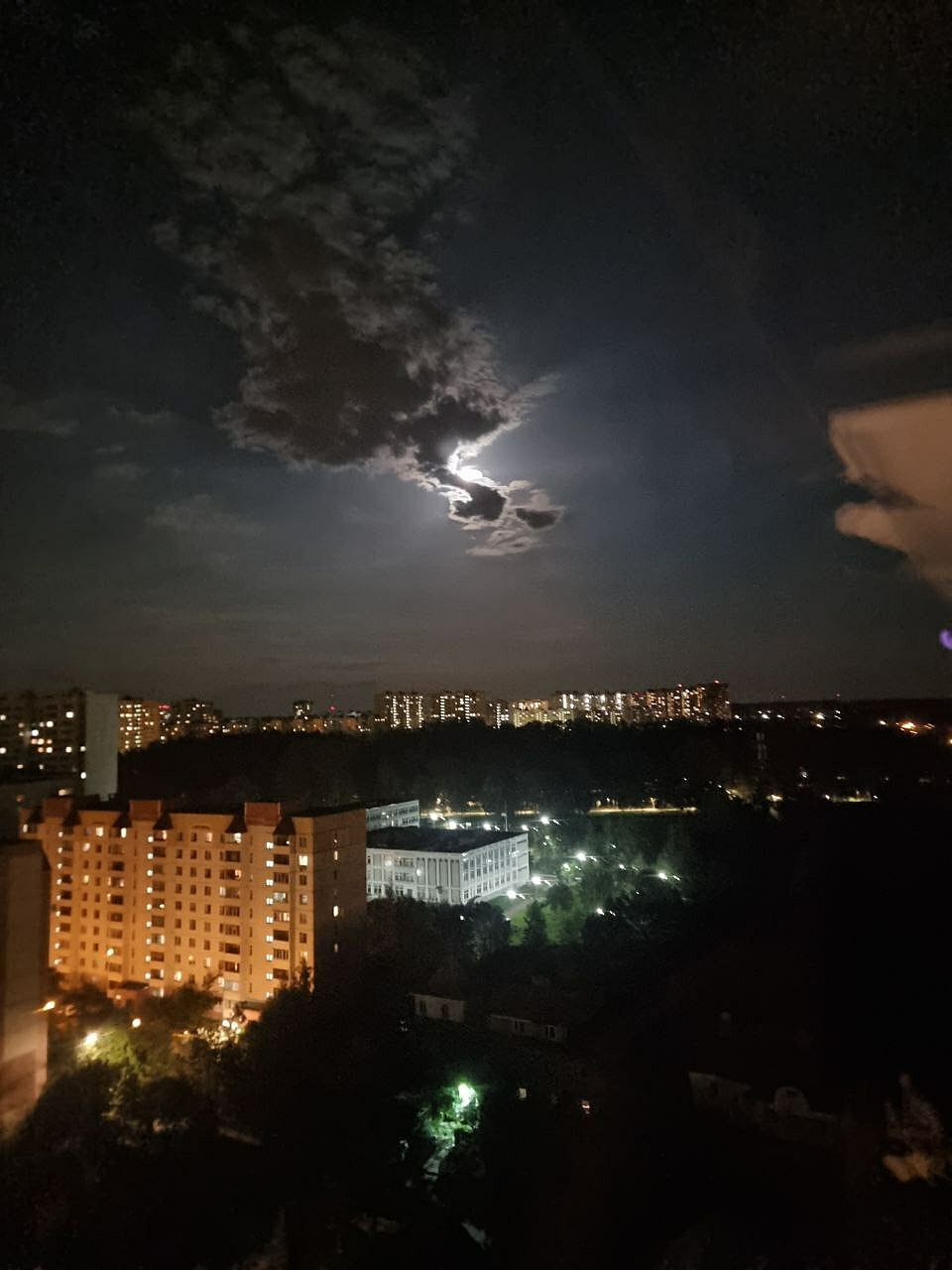 Суперлуние