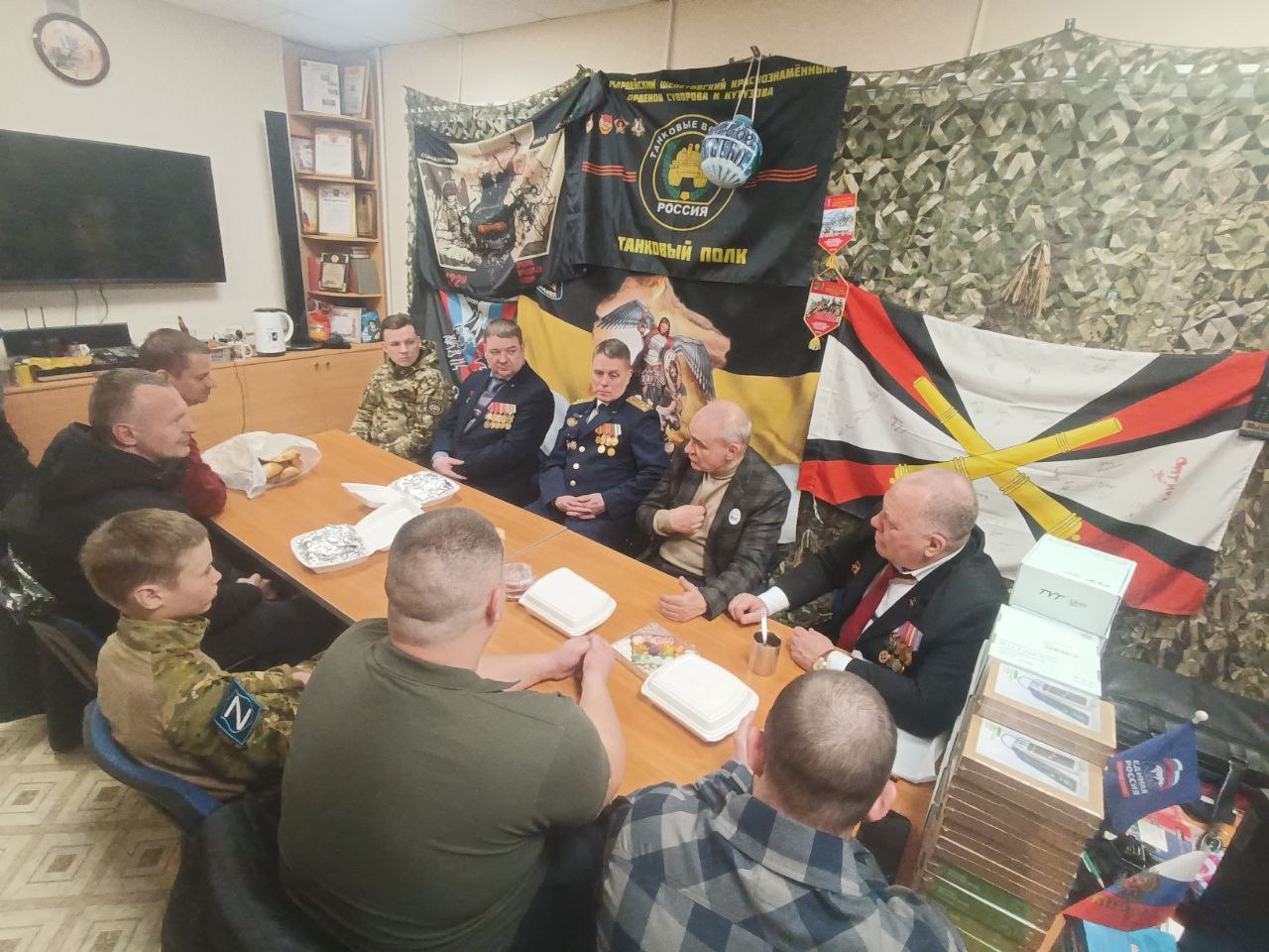 Накануне 23 февраля глава города Владимир Александрович Пиро
