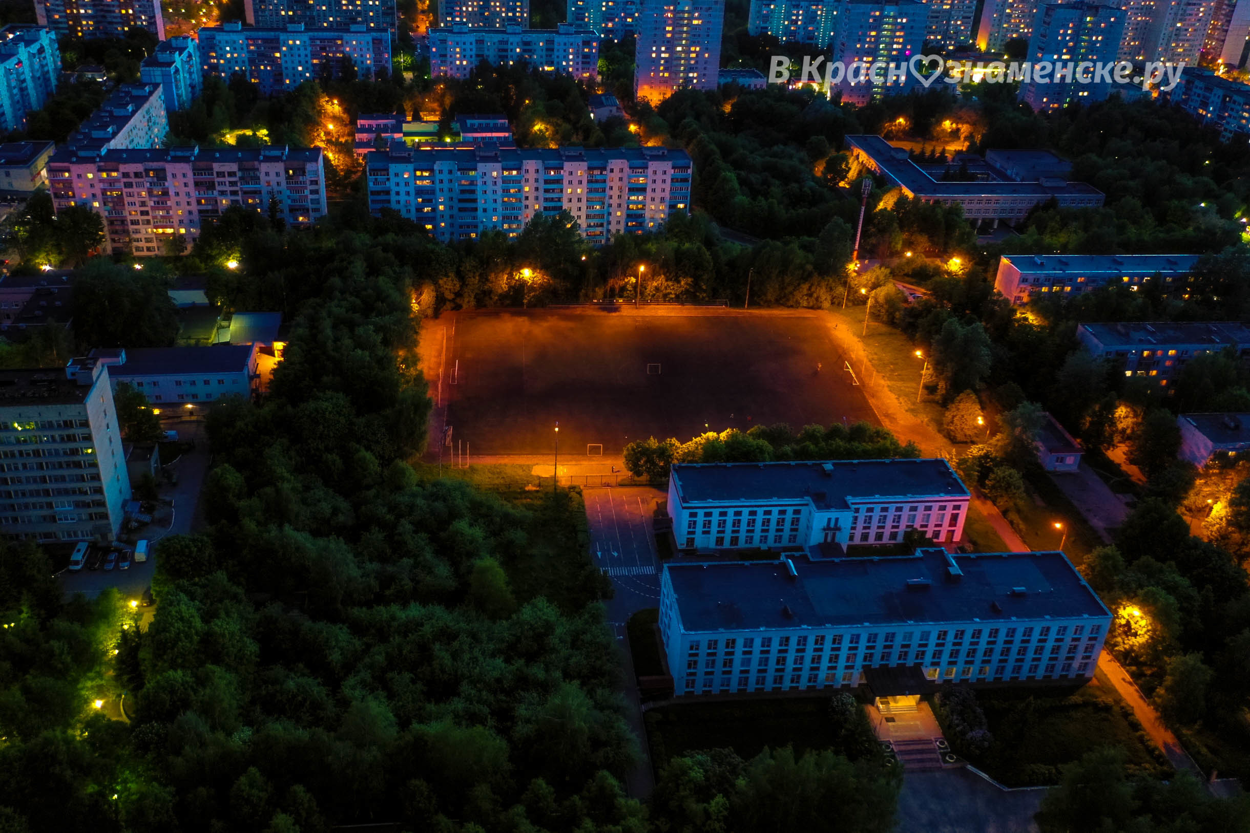 Вечереет)
