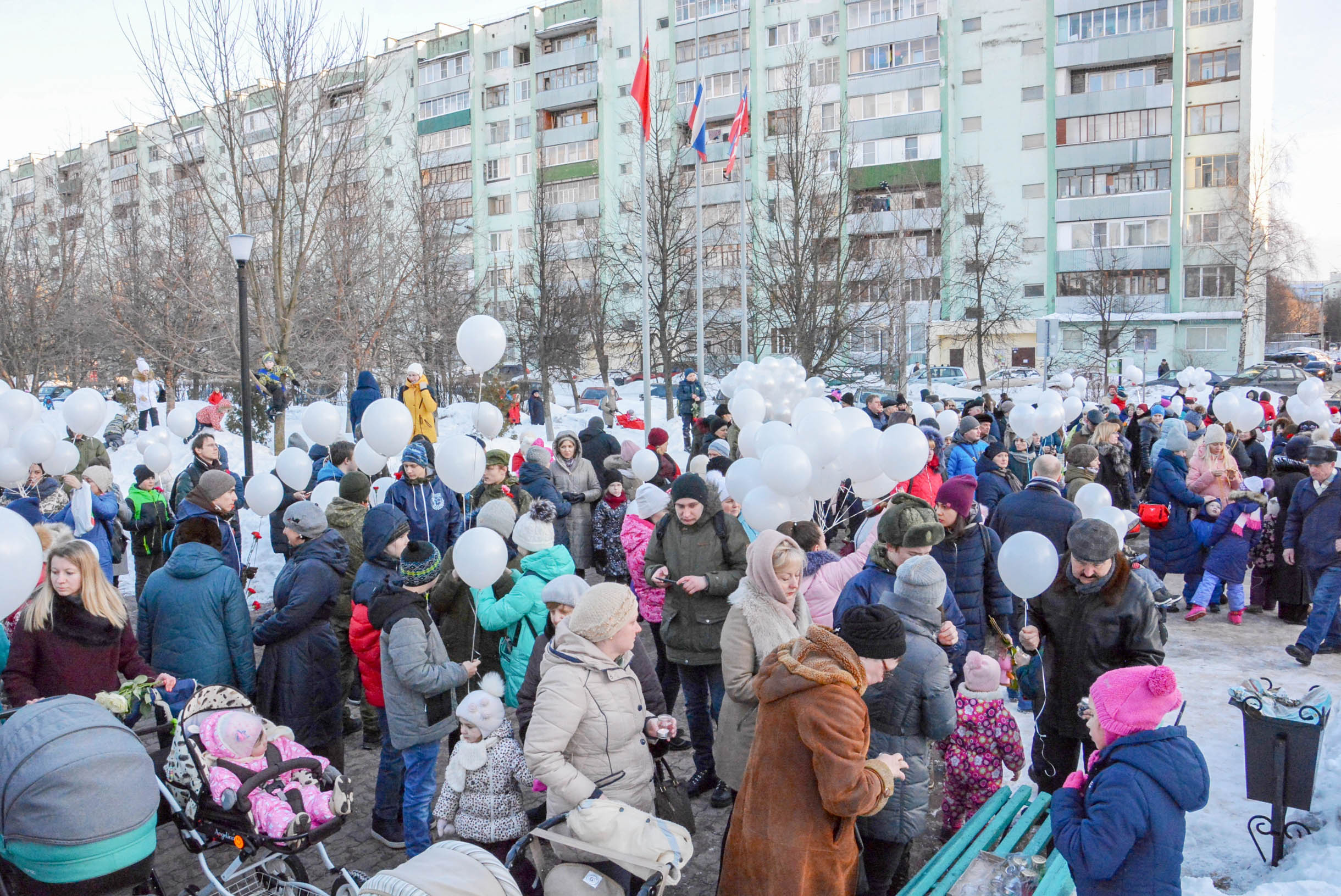 Фото пресс-секретаря Главы

и сектора информационной политики