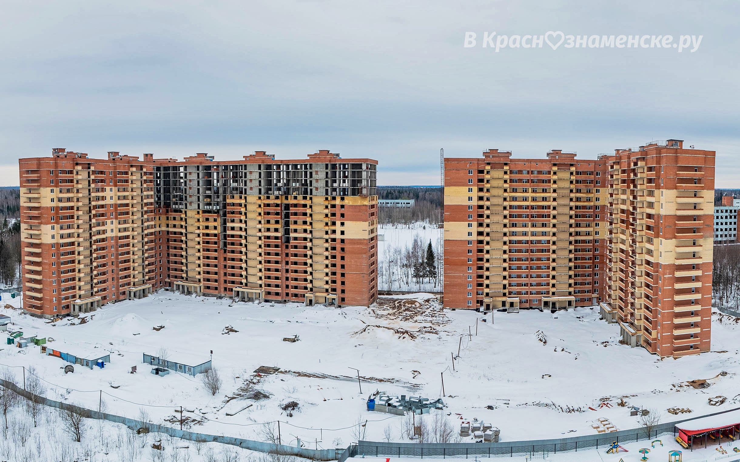 На стройке жилых домов на Связистов, пока что, тишь да гладь