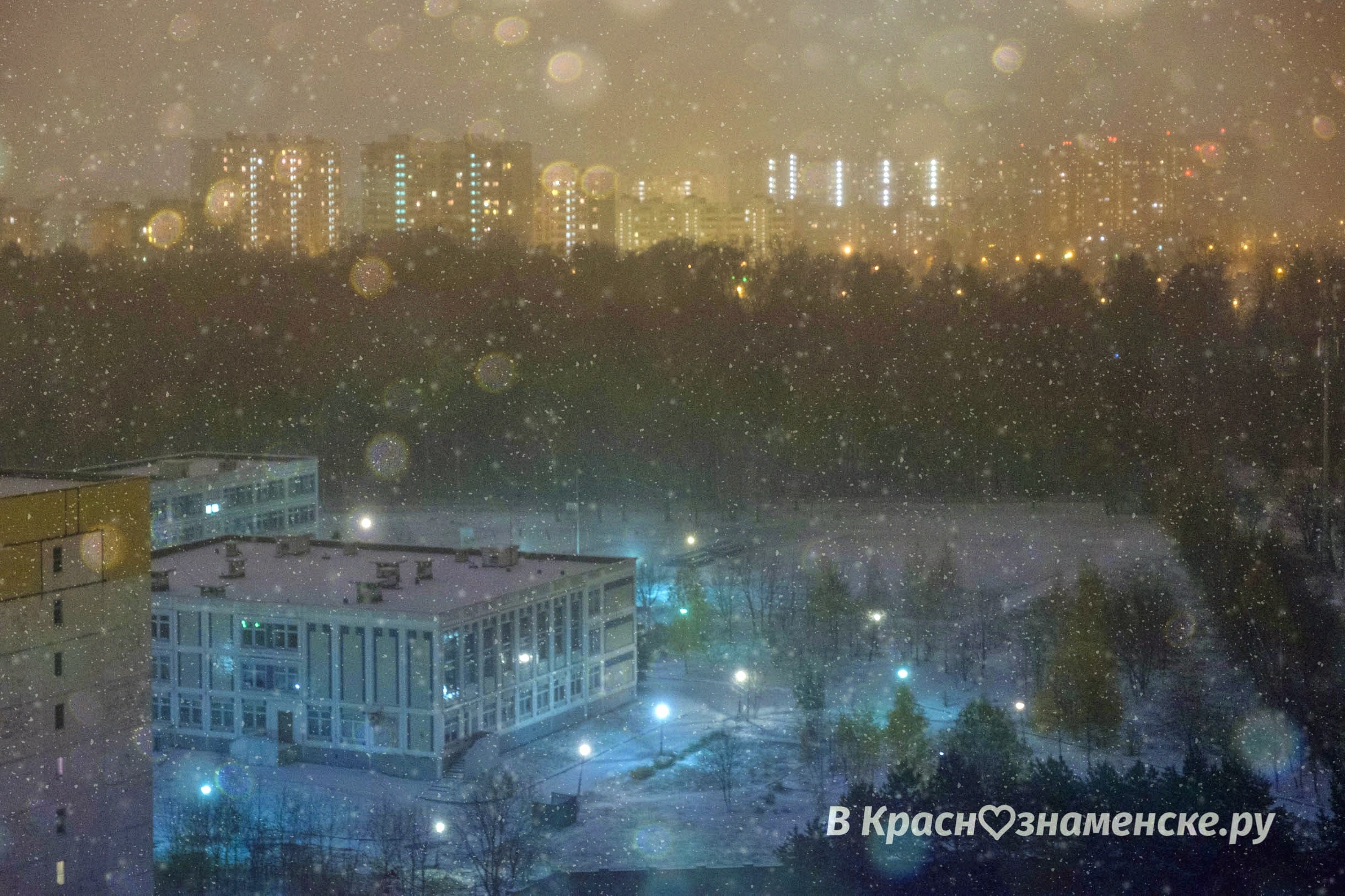 А за окном снег идёт ❄
