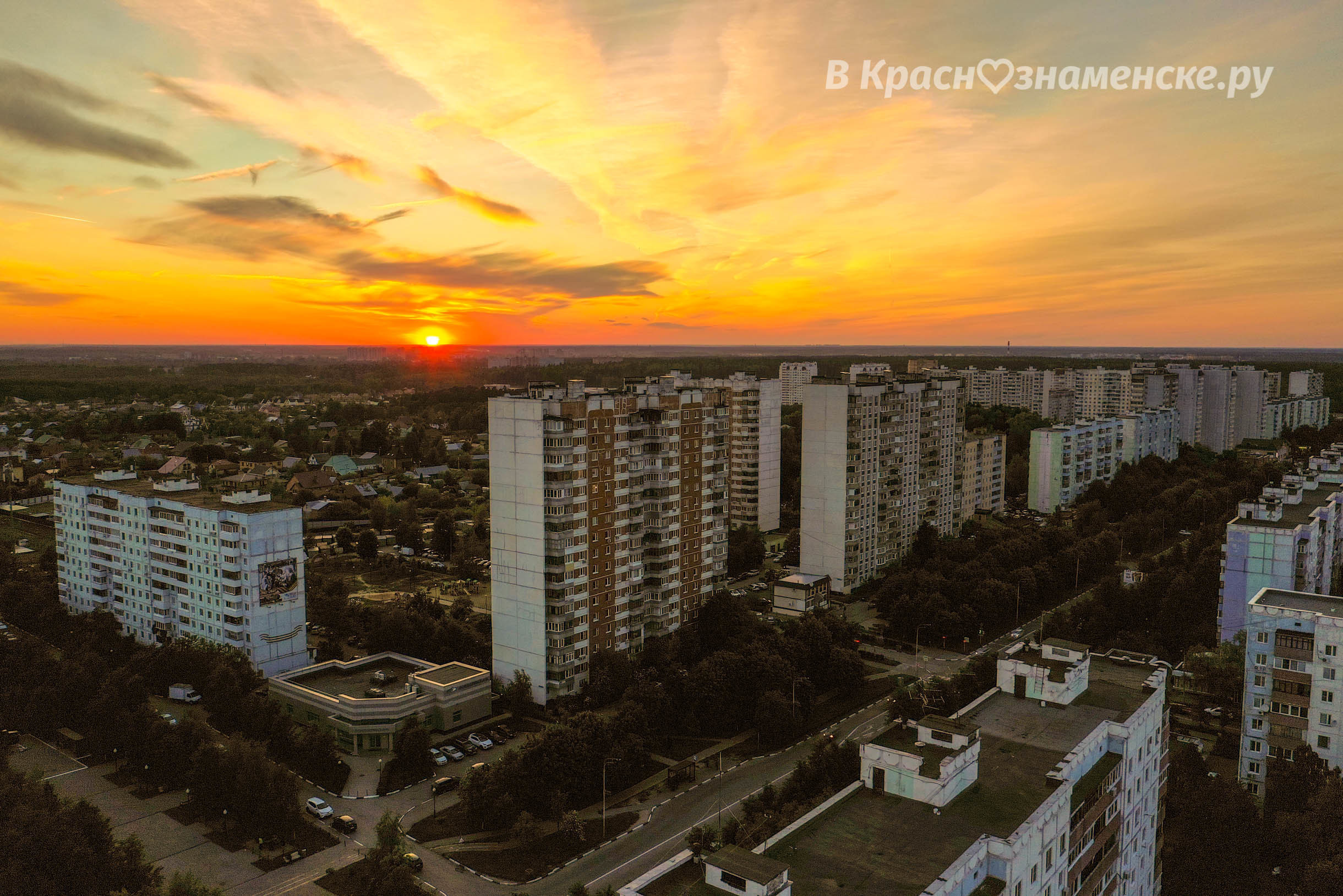 Вечером мир прекраснее)