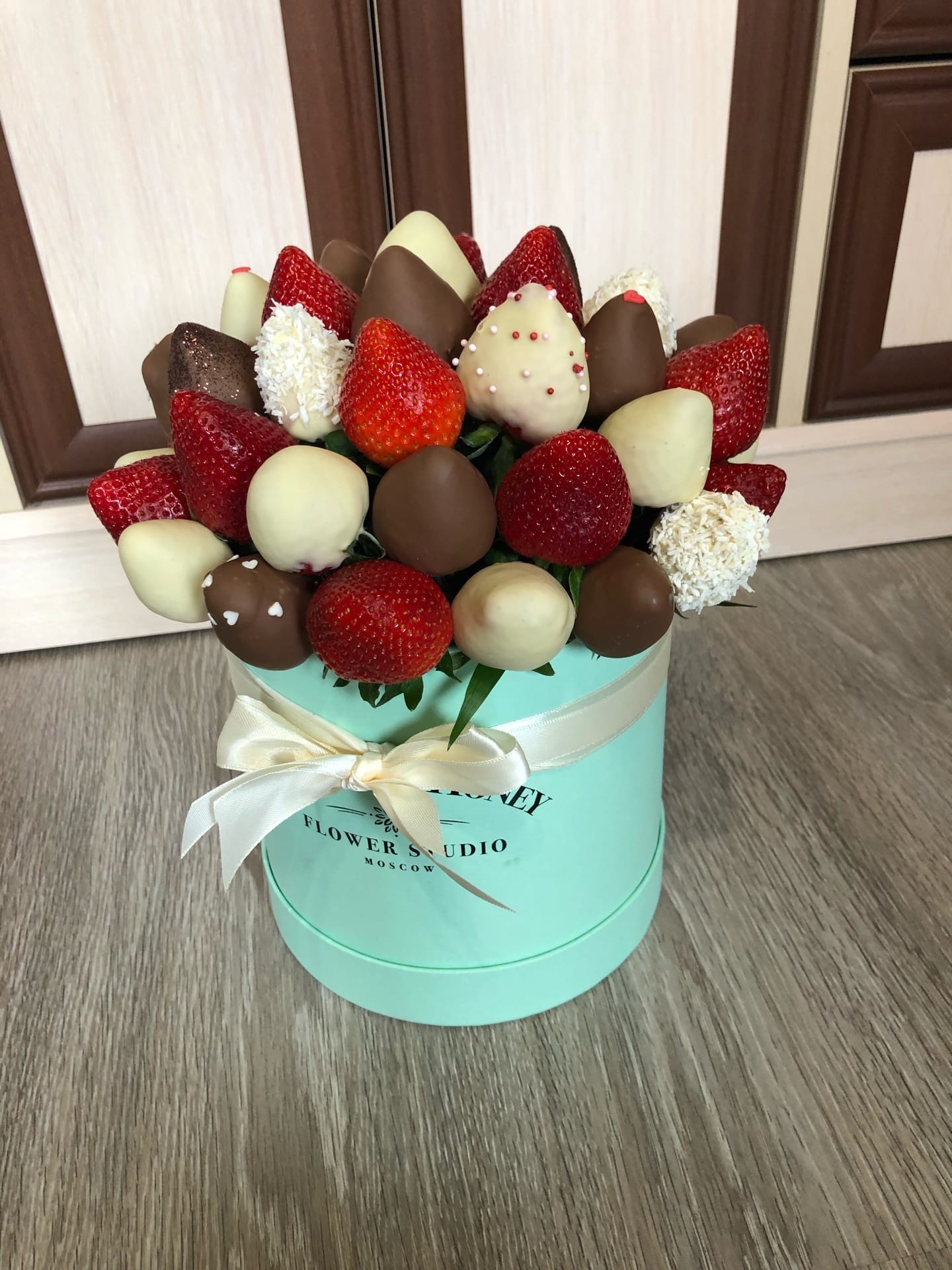 @strawberry_berry_shop  Букеты из фруктов и клубники в шокол