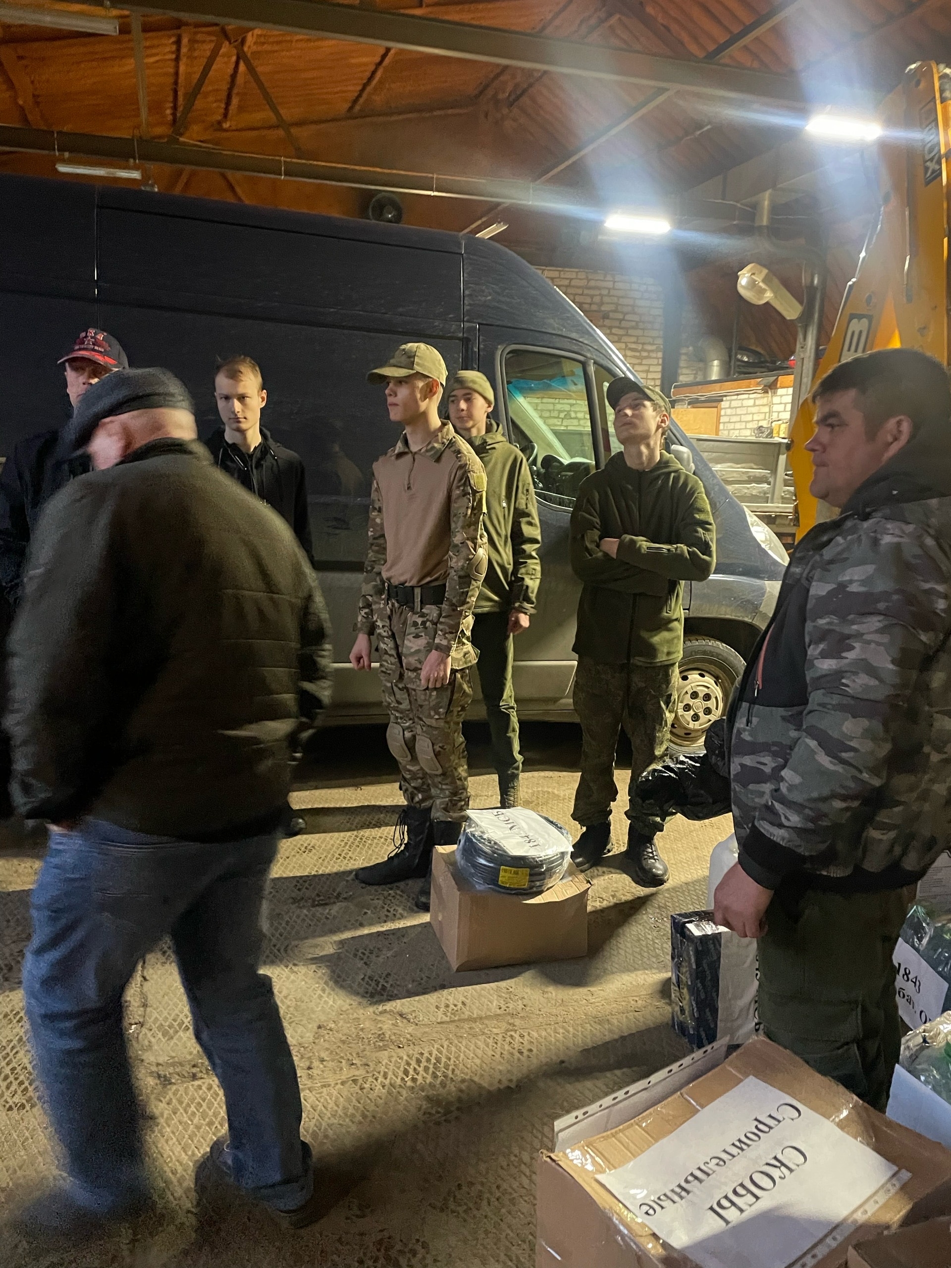 Очередная партия гуманитарной помощи доставлена военнослужащ