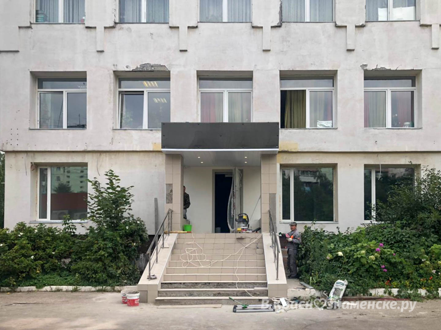 Что будет на месте ВПБ? Газпромбанк?  В здании на месте бывш