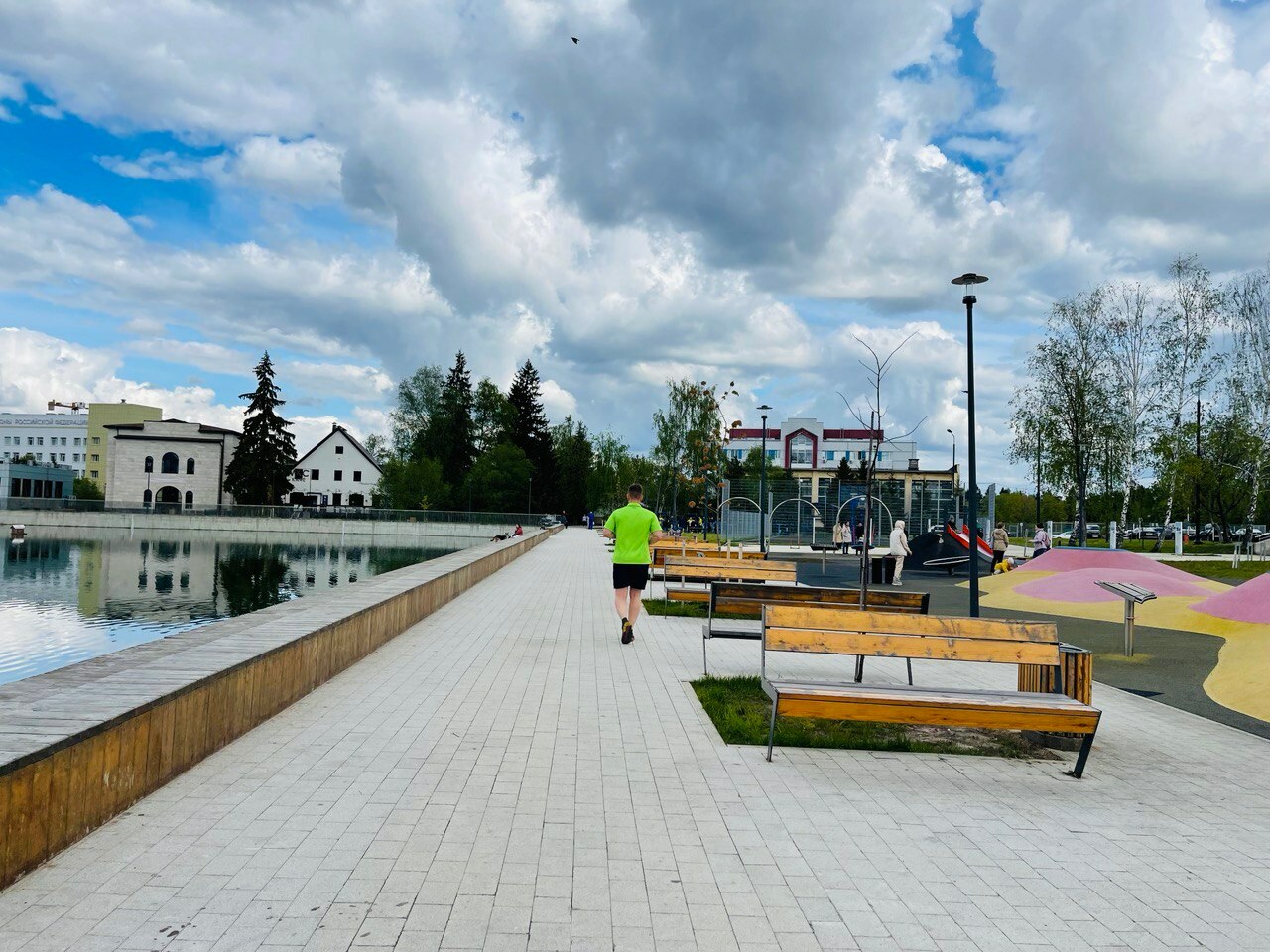 Прогулка по городу. — Краснознаменск